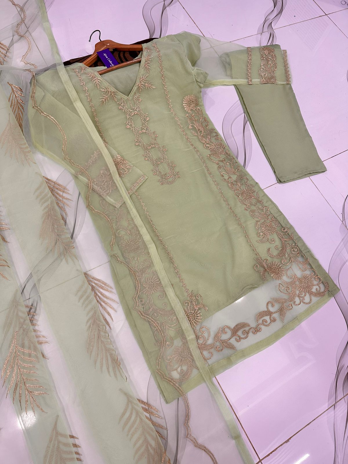 Daman Embroidery Shirt With Trouser and Embroidered Dupatta With Neck Border 3 Piece By Ajwa Collection