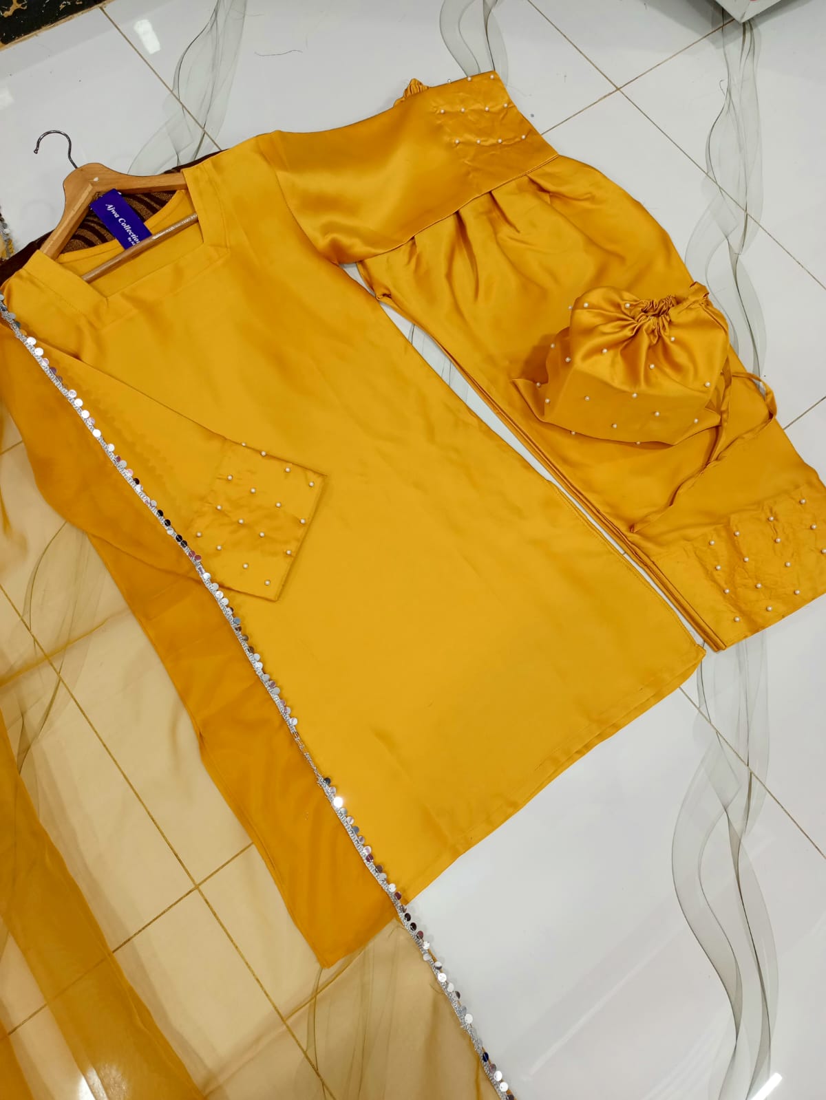 Farshi Shalwar Kameez With Potli 4 Piece By Ajwa Collection